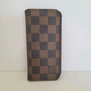 Authentic Louis Vuitton LV Damier Check Folio iPhone 6 Case Brown Phone Case